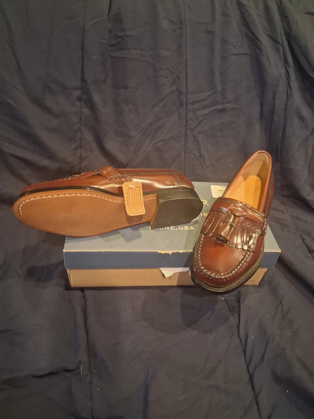WEEJUNS® BY G.H. BASS & CO